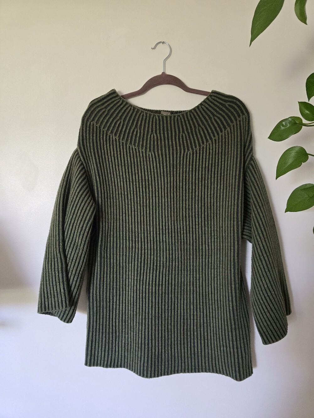 Free People Green Ribbed Oversized Off The Shoulder Sweater Size Small